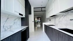 Jalan Loyang Besar (D17), Semi-Detached #498796001